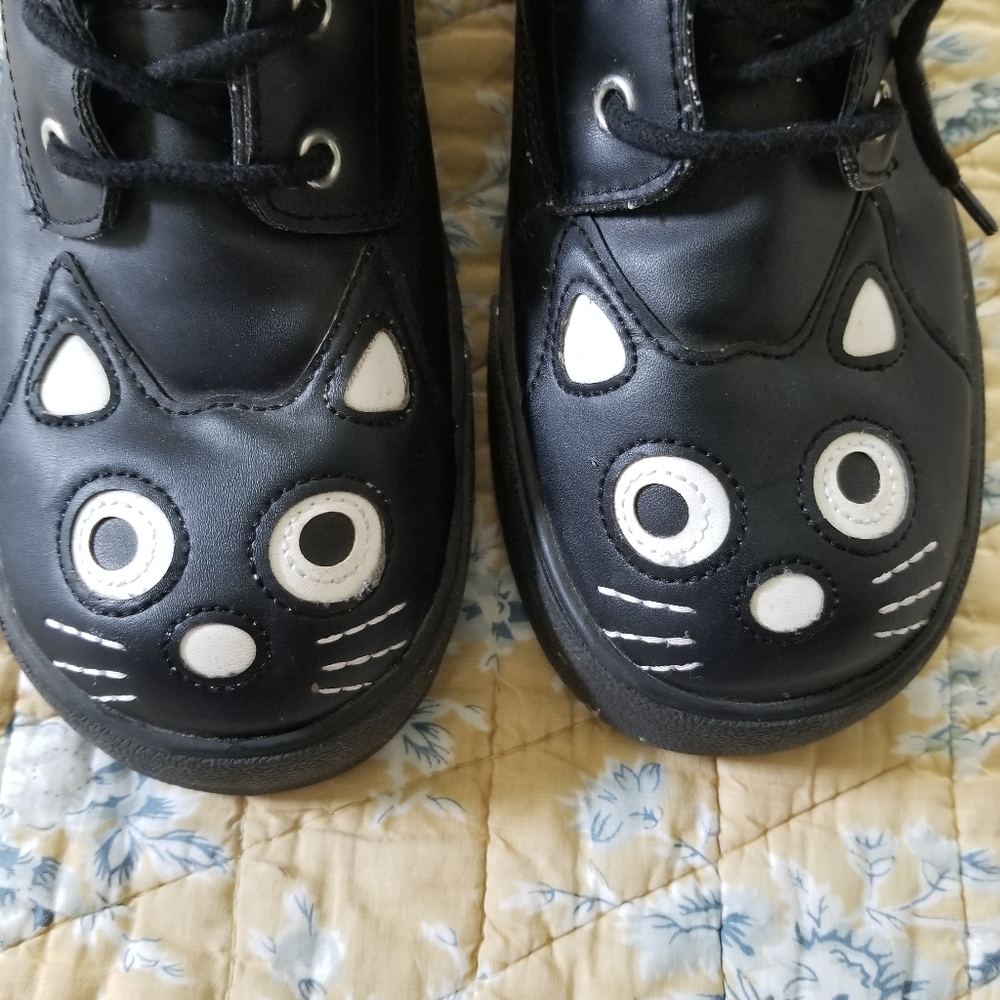 T.U.K. Cat 7 Hole Sz 9/11 Boot